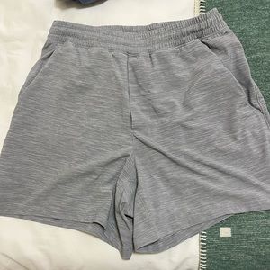 Lululemon pace breaker shorts 5”